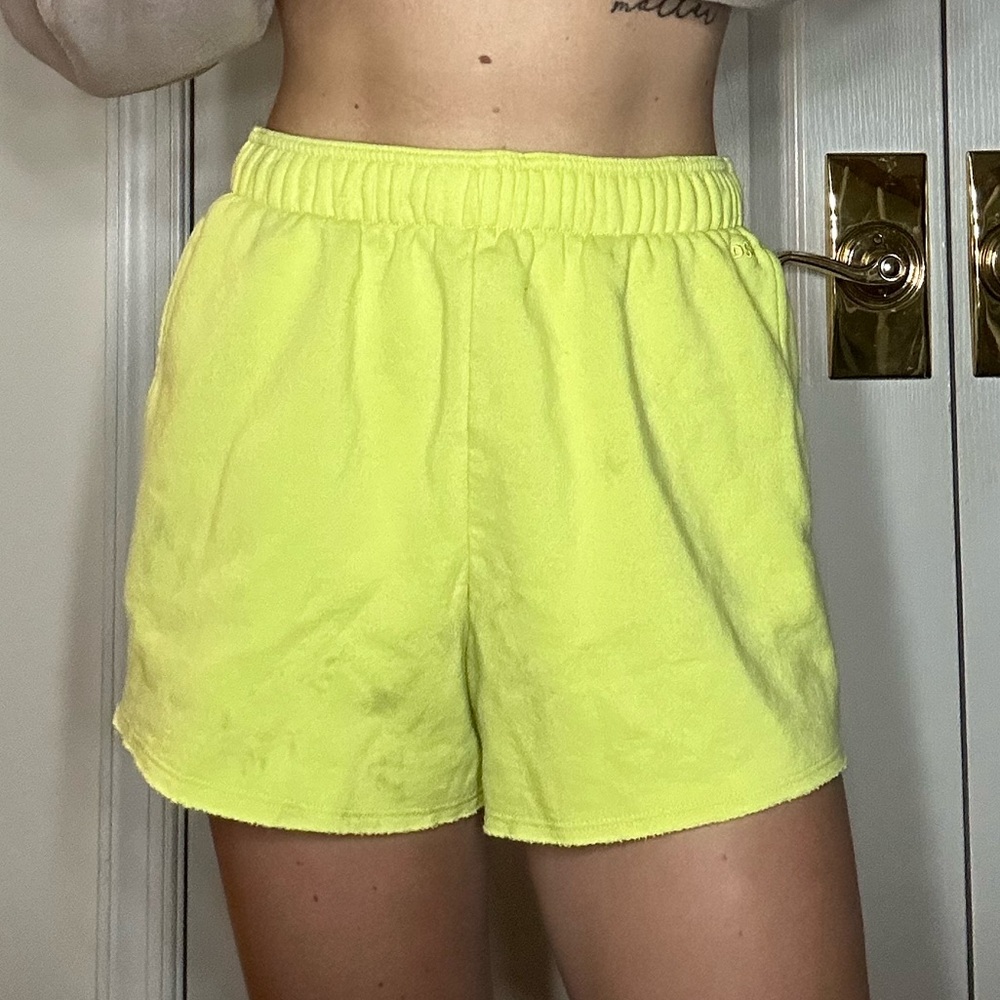 DSG Yellow Athletic Shorts Lightweight Elastic Waist